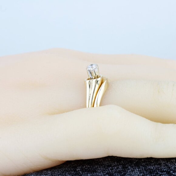 14k Yellow Gold Solitaire Diamond Heart Bridal Wedding Band Engagement Ring Set - Picture 8 of 9